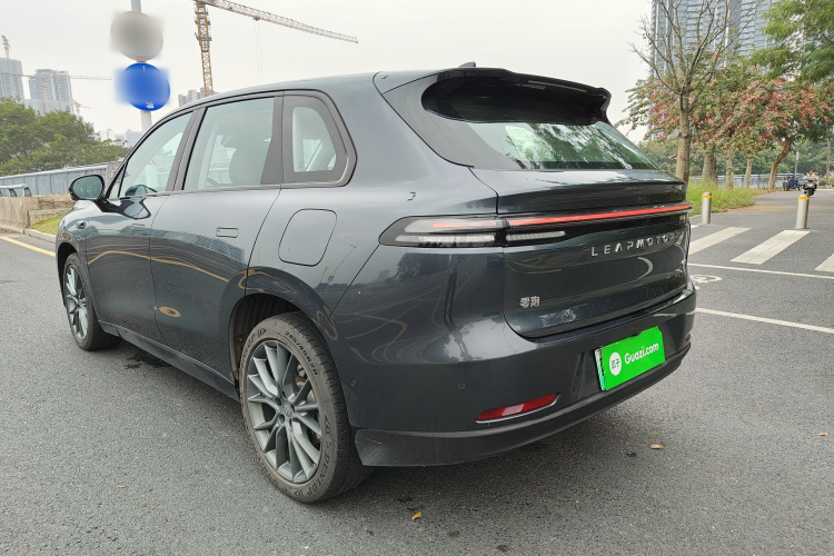 零跑汽车 零跑C10 2024 汽车图片 #13