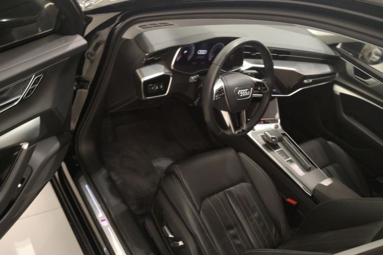 Audi A6L 2024 car image #13