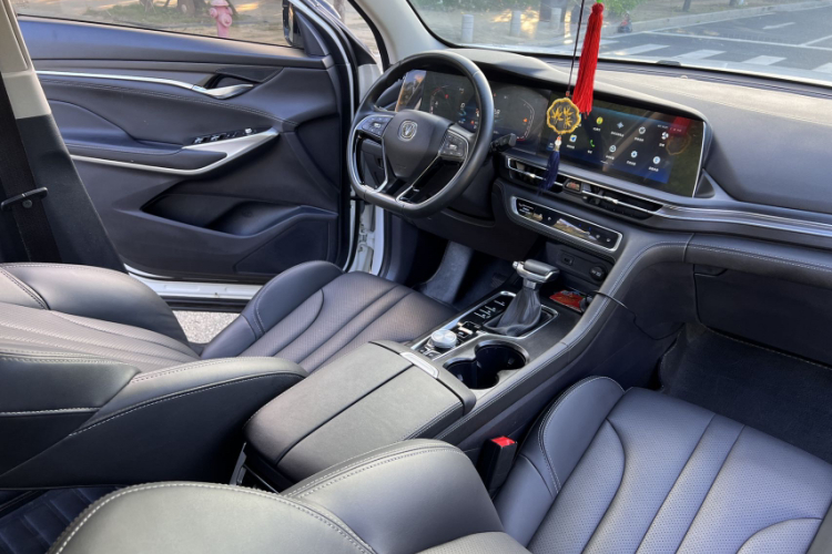 长安 长安CS75 PLUS 2019 汽车图片 #13