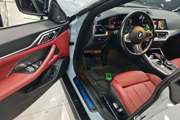 BMW 4 Series 2023 immagine di auto #13