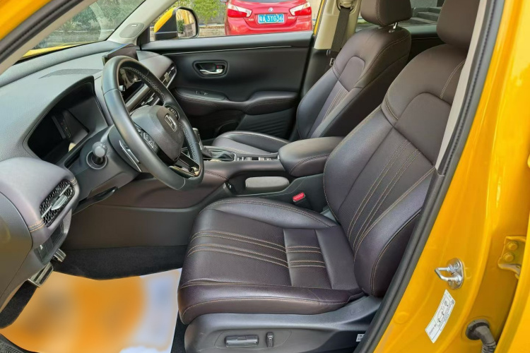 Honda ZR-V 2022 car image #13