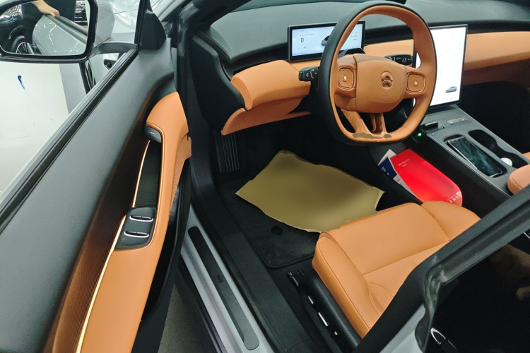 NIO ET5 2022 car image #13