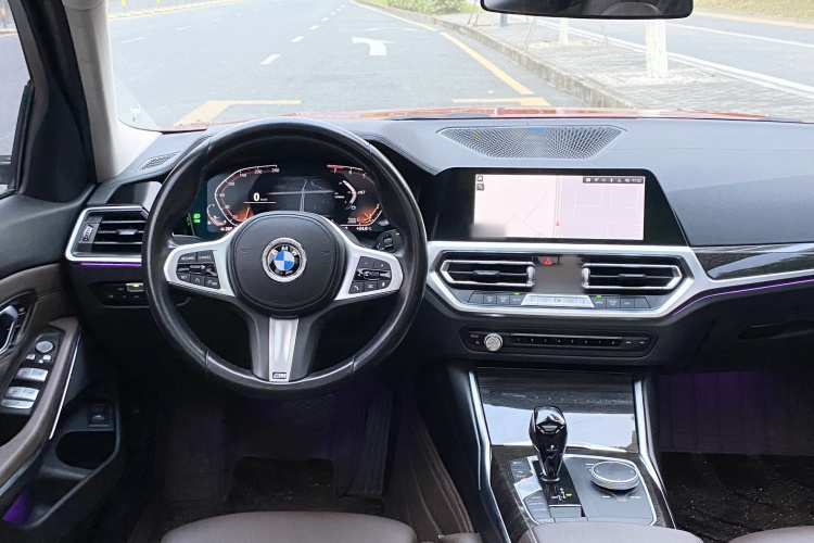 BMW 3 Series 2022 #13 BMW 3 Series 2022 car image #13