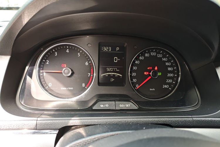 Volkswagen Gran Lavida 2014 immagine di auto #13