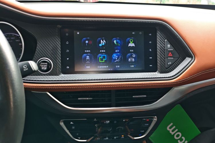 众泰 众泰T300 2019 汽车图片 #13