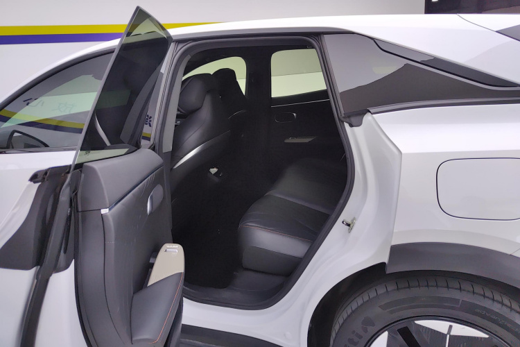 Deepal S07 2023 #13 Deepal S07 2023 car image #13