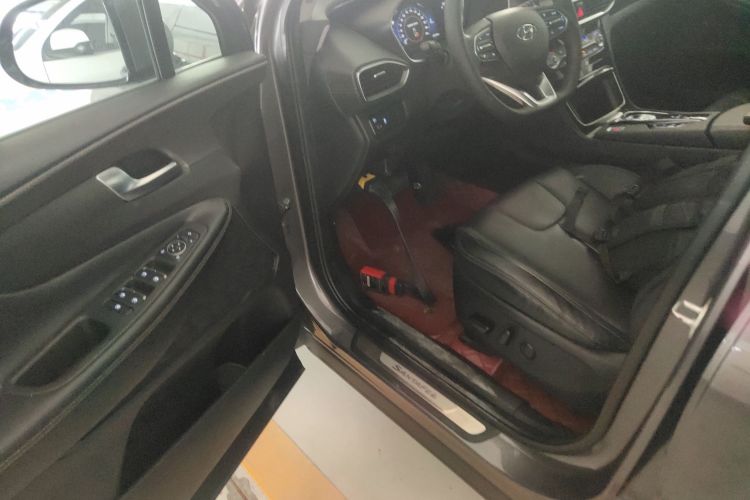 Hyundai Santa Fe 2021 #13 Hyundai Santa Fe 2021 car image #13