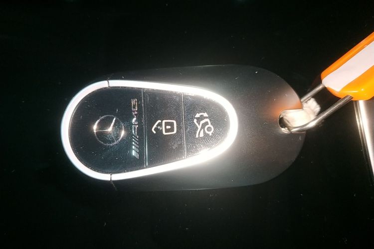 Mercedes-Benz C AMG 2024 immagine di auto #13