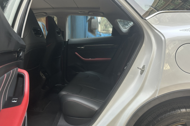 GEELY Emgrand S 2021 car image #13