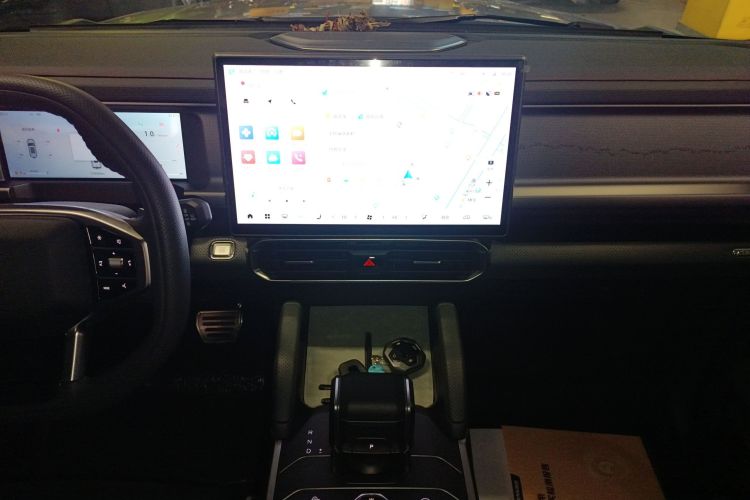 Jetour Traveller 2025 car image #13