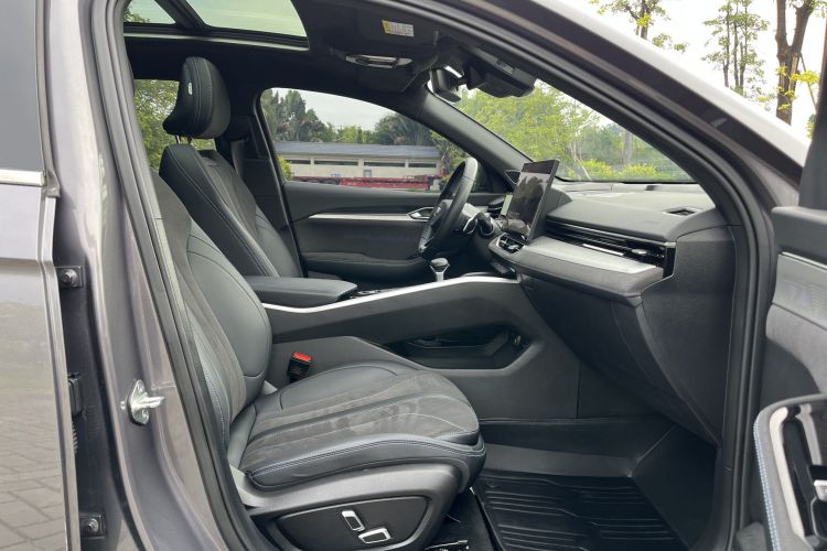 GEELY Preface 2024 car image #13
