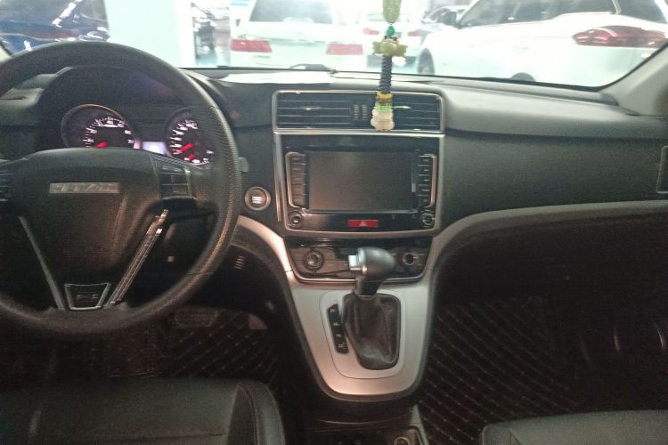 Haval M6 2020 #13 Haval M6 2020 car image #13
