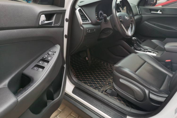 现代 途胜 2016 汽车图片 #13