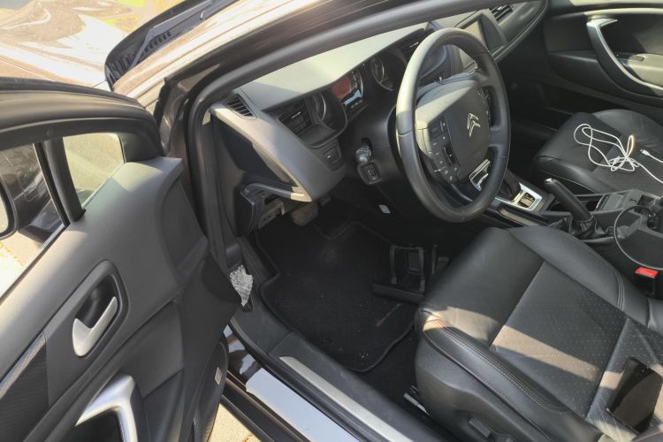 Citroen C5 2016 car image #13