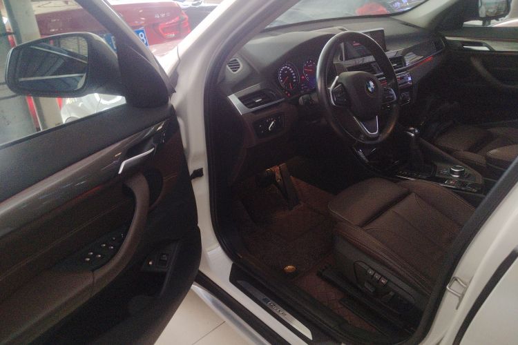 BMW X1 New Energy 2018 car image #13