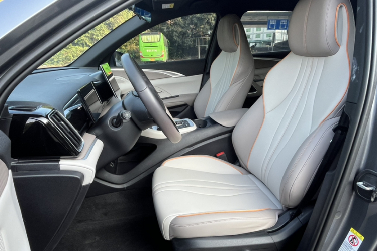 BYD Song Pro New Energy 2024 car image #13