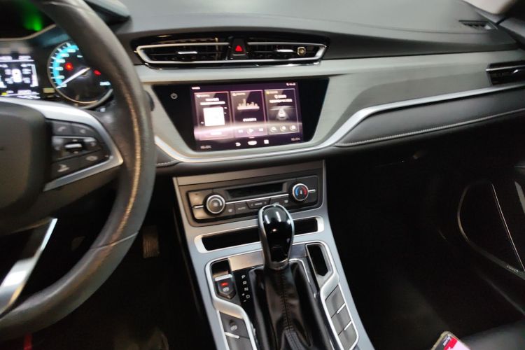 GEELY Emgrand 2021 #13 GEELY Emgrand 2021 car image #13