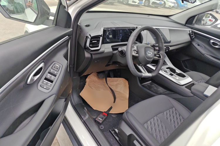 GAC Trumpchi 2025 car image #13