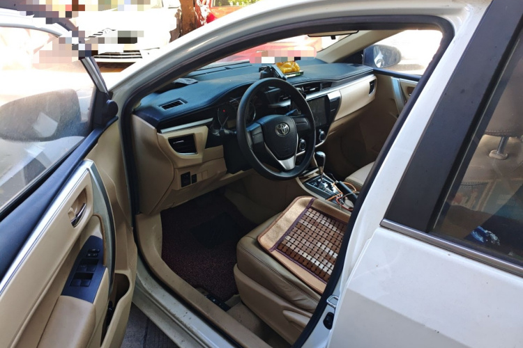 Toyota Corolla 2016 car image #13
