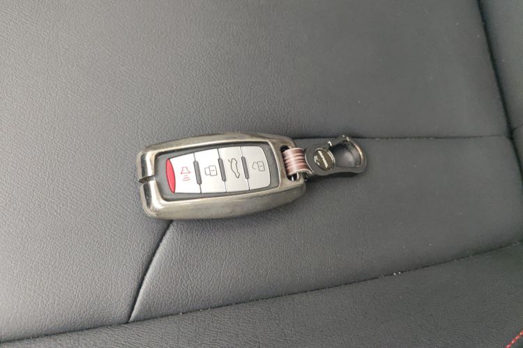 Haval M6 2018 car image #13
