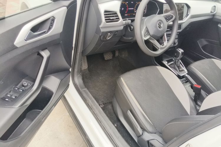 Tacqua 2023 car image #13