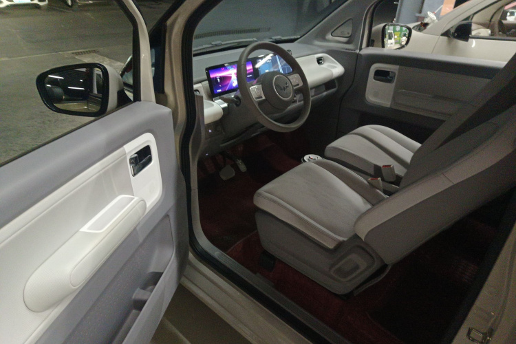 五菱汽车 五菱Air ev晴空 2022 #13 五菱汽车 五菱Air ev晴空 2022 汽车图片 #13