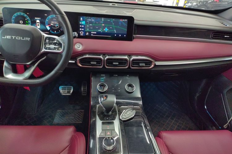 X70 PLUS 2021 car image #13