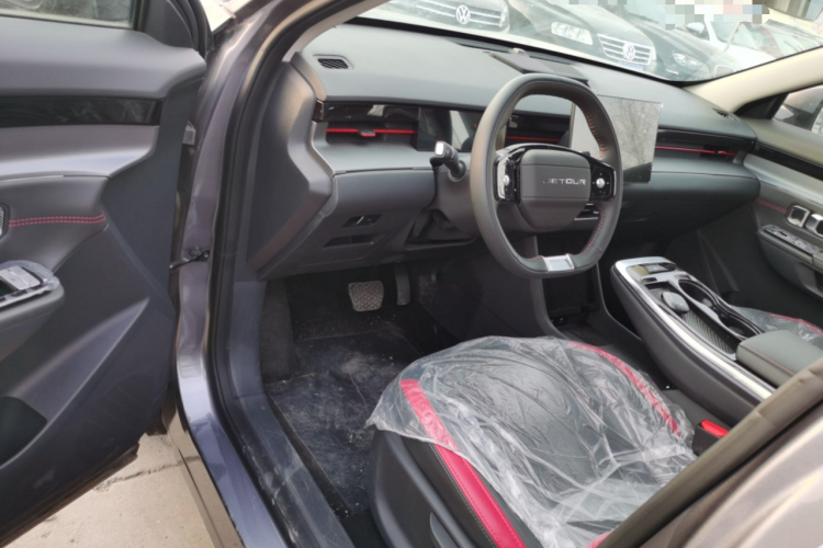 Dashing 2025 car image #13