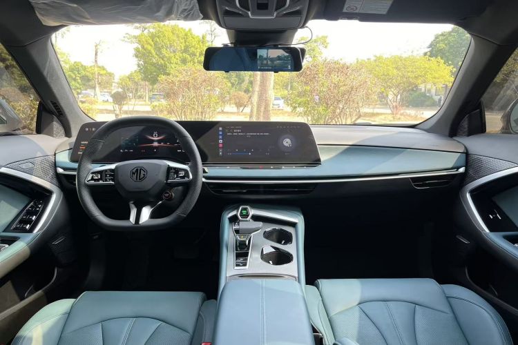 MG 7 2025 car image #13