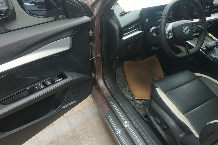 MG 5 Scorpio 2022 car image #13