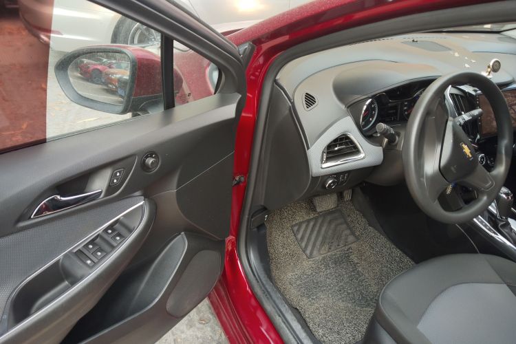 Chevrolet Cruze 2018 car image #13