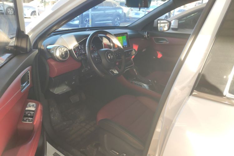 MG HS 2019 car image #13