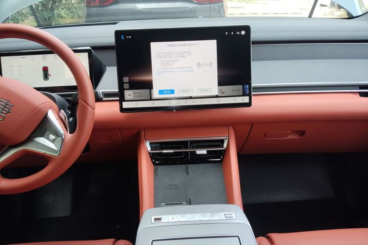 BYD Tang L 2025 car image #13