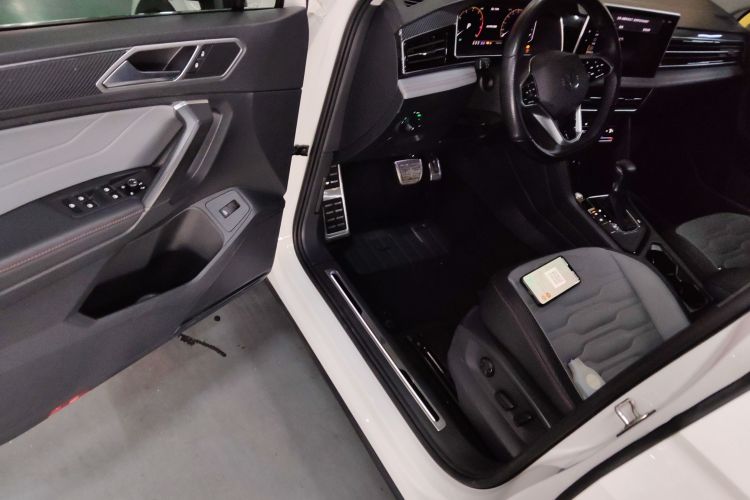 Volkswagen Tiguan X 2022 #13 Volkswagen Tiguan X 2022 car image #13