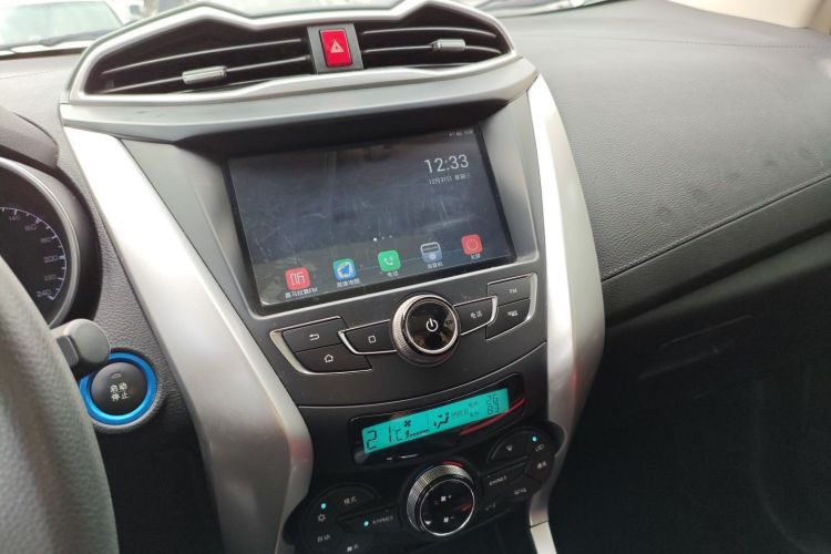 BYD Yuan New Energy 2018 #13 BYD Yuan New Energy 2018 car image #13