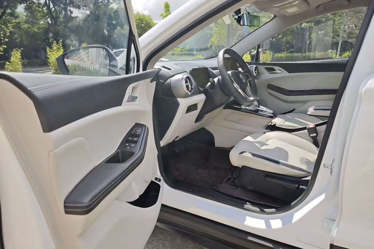 BYD Yuan Pro 2021 car image #13