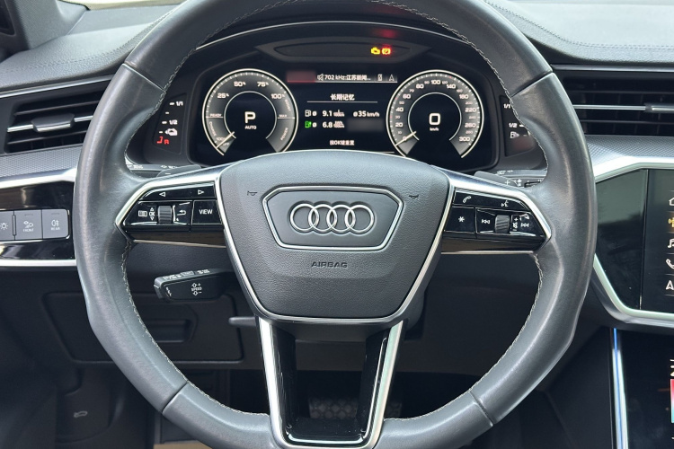 Audi A6L New Energy 2022 #13 Audi A6L New Energy 2022 car image #13