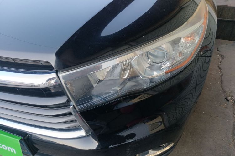 Toyota Highlander 2016 car image #13