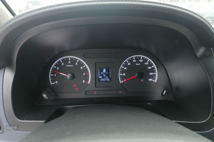 Forthing Lingzhi 2022 car image #13