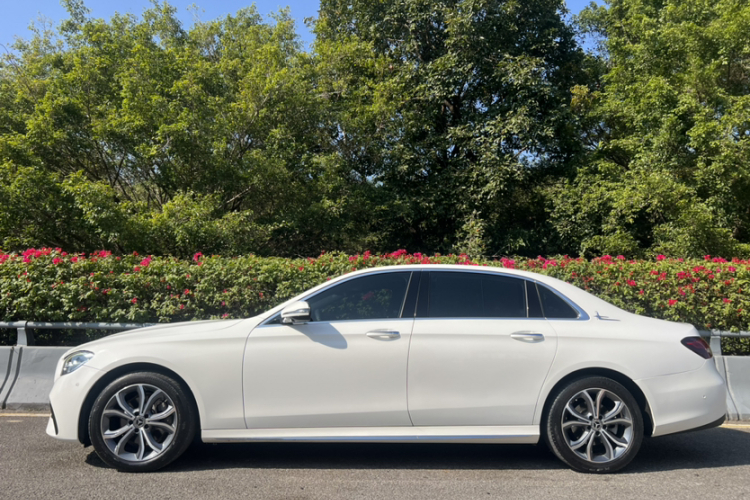 Mercedes-Benz E Class 2021 car image #13