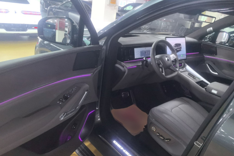 Denza N9 2025 #13 Denza N9 2025 immagine di auto #13