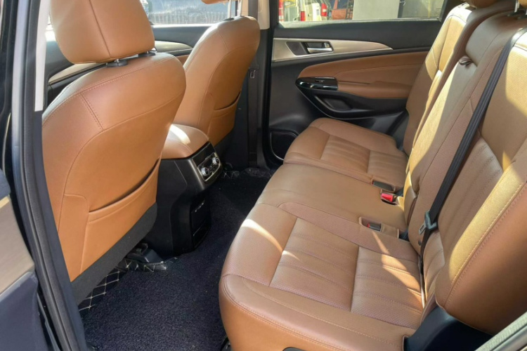 Changan CS95 2017 #13 Changan CS95 2017 car image #13