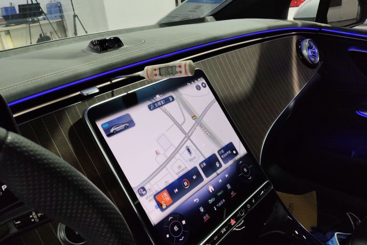 Mercedes-Benz EQE Class 2024 #13 Mercedes-Benz EQE Class 2024 car image #13