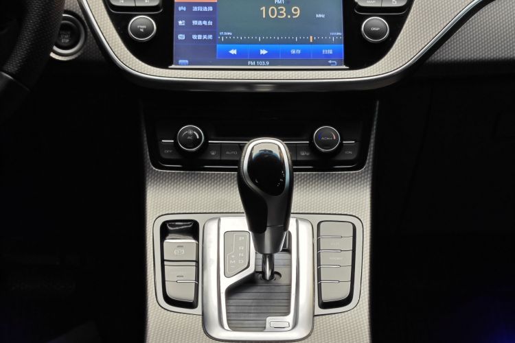 GEELY 2017 immagine di auto #13