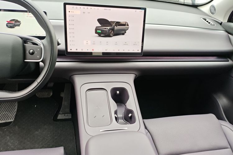 零跑汽车 零跑C10 2025 汽车图片 #13