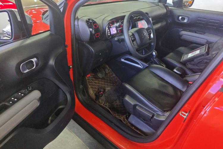 Citroen C4 AIRCROSS 2019 car image #13