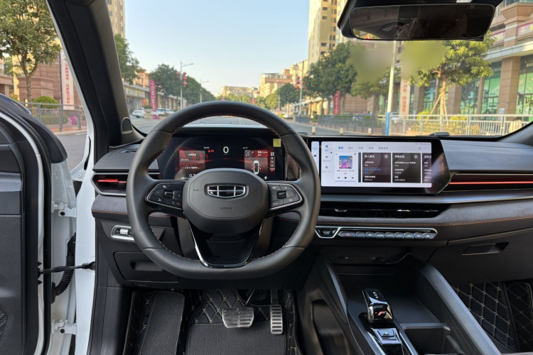 GEELY Binray 2022 #13 GEELY Binray 2022 car image #13