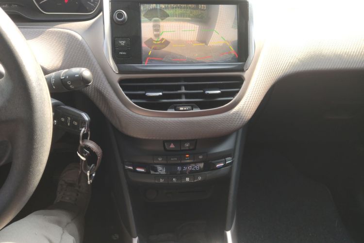 标致 标致2008 2015 汽车图片 #13