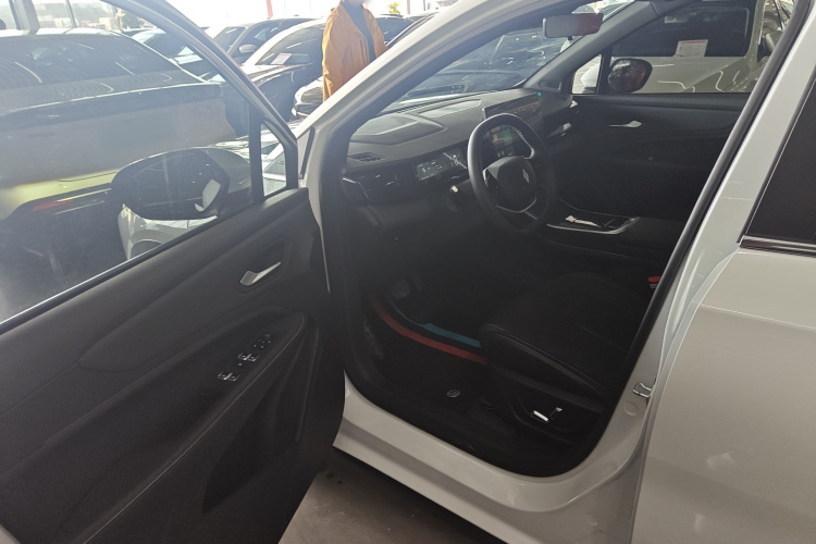 睿蓝汽车 睿蓝7 2025 汽车图片 #13