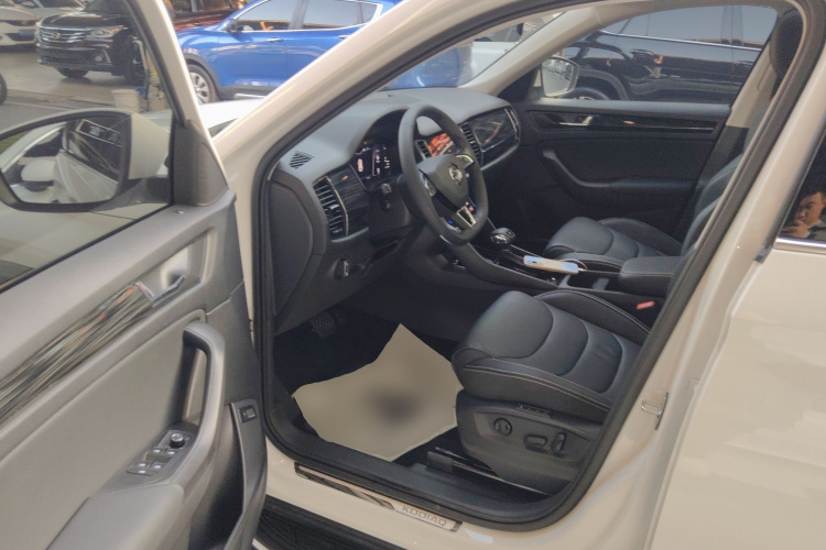 Skoda Kodiaq 2021 car image #13